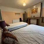 Гостьовий будинок Private 2 Near Southmead Hospital Бристоль