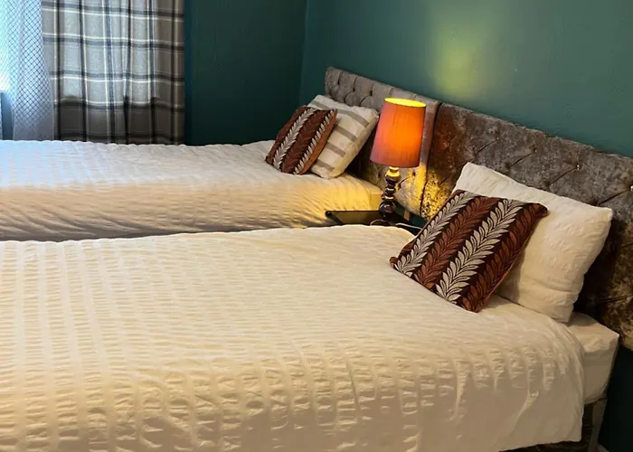 Private 2 Near Southmead Hospital Bristol